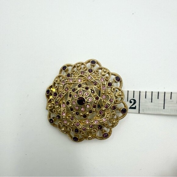 Gold Tone Flower Crystal Rhinestones Brooch - Picture 6 of 6